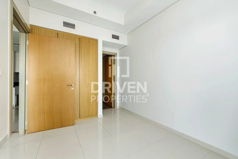 Amazing Apt and Ready to move in | Prime Location63795532532738114