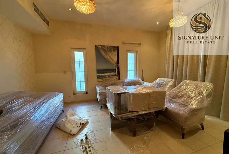 فيلا مؤثثة بالكامل | 4 غرف نوم رئيسية | حديقة كبيرة63723652924930113