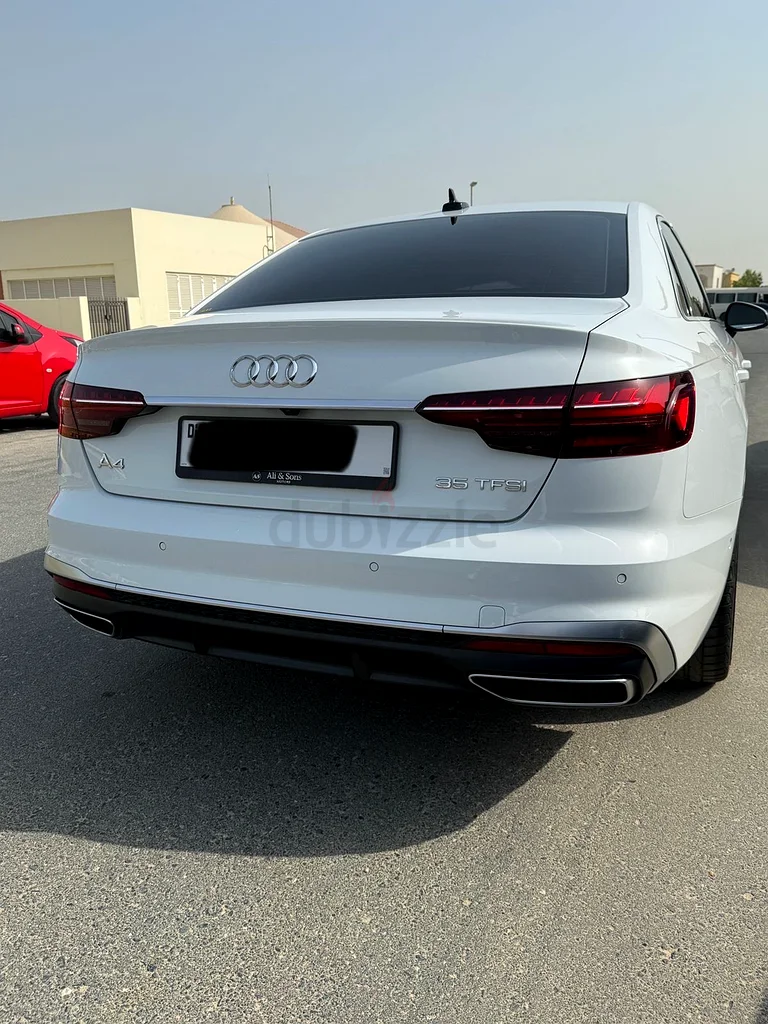 AUDI A4 S-Line 35 TFSI 2024 - GCC - Full Option - Service contract63699035996033111
