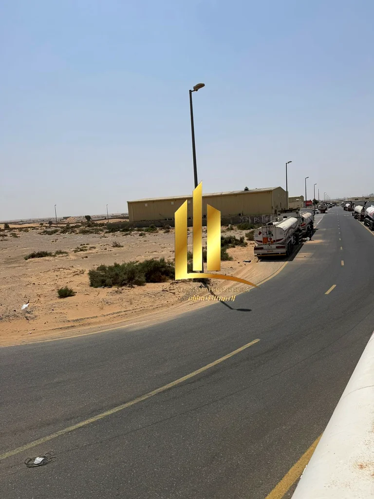 أرض للبيع في الحنو الجليل، منطقة السجاعه الصناعية، ملكية حرة لجميع الجنسيات 100%.63818610205441110