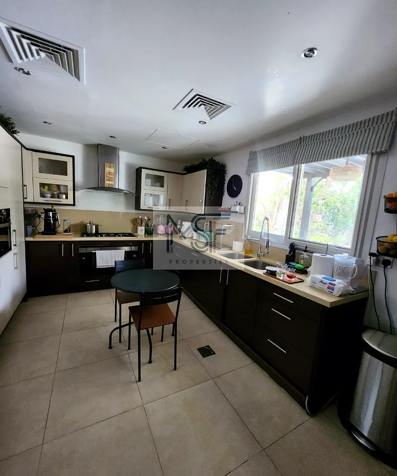 Spacious 4 BR + Maid Room | High-End Quality | Prime Location63726205974658112