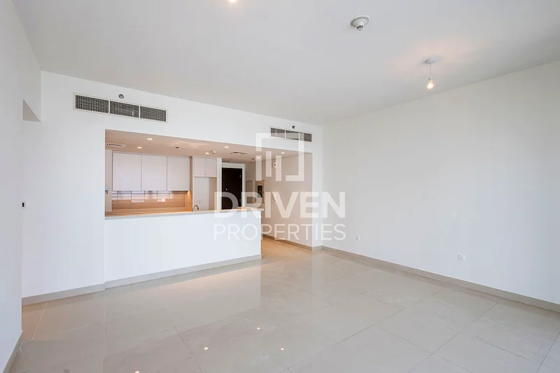 Park view | High Floor | Chiller free | Vacant63760513462018112
