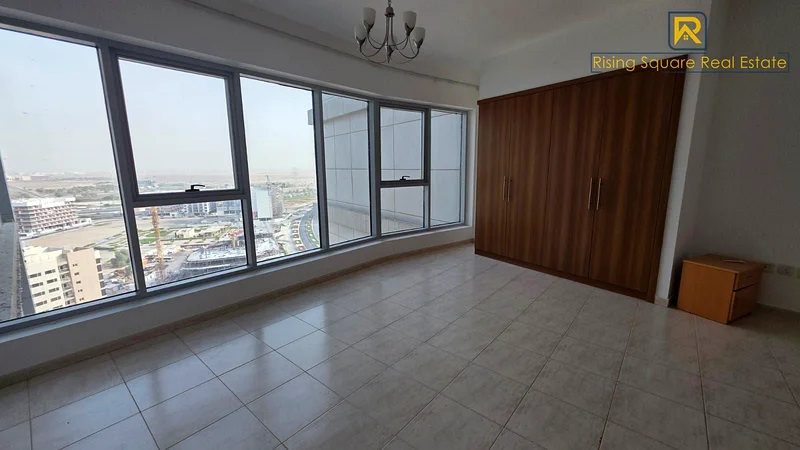 Modern Studio Living | Neat & Tidy I Move-In Ready63731746017921111