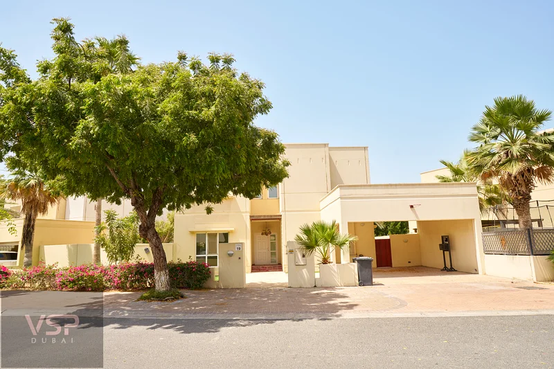 4BR, Vacant, Private Garden, Prime Location63917429060994110
