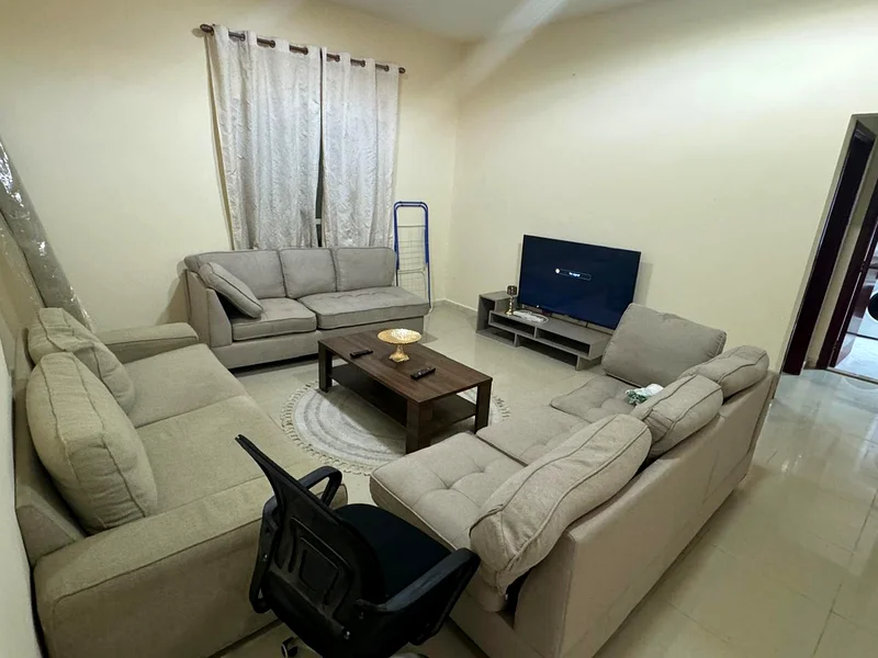 For rent a room and a hall in Sharjah Al Taawun63827763431554111