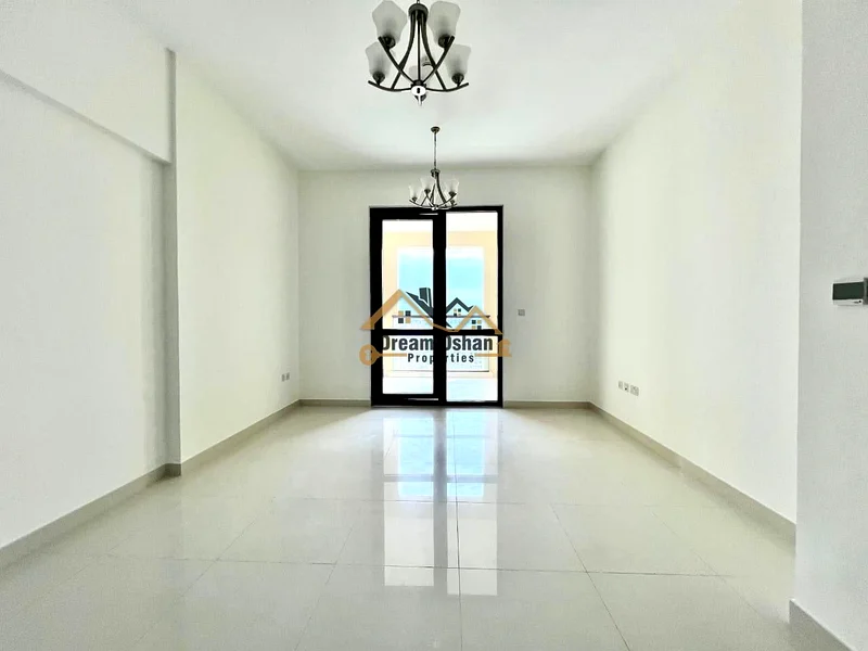 شقة فاخرة مكونة من غرفتين نوم بسعر 90 ألف/ بالقرب من المترو/ تشطيب أنيق63740397039363112