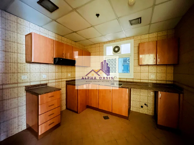 INVESTOR DEAL!  RENTED!  SPACIOUS LAYOUT!63978728773890111