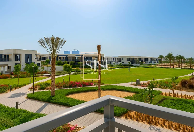 Corner | Full Park View | ​Type 2E63761147947650111