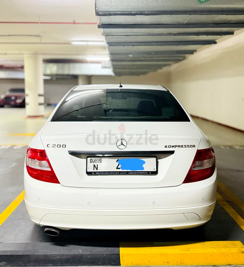 Benz63700467198210114