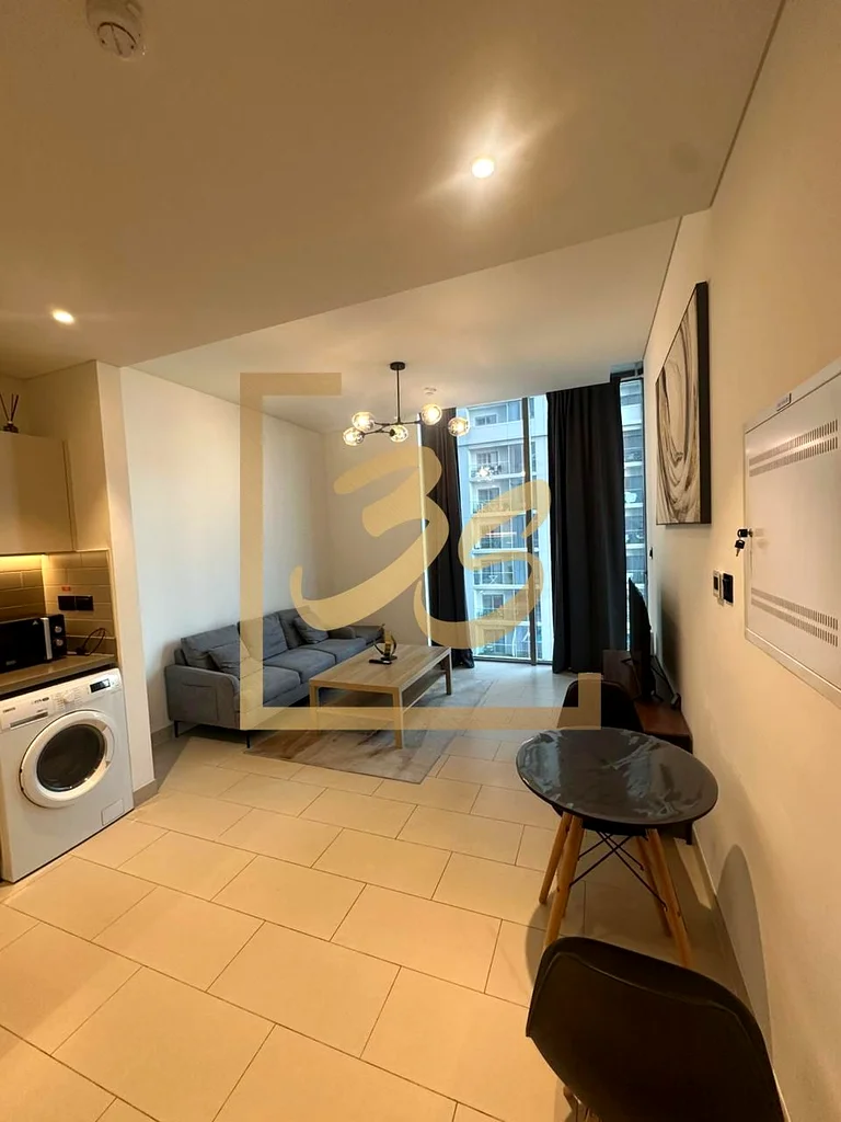 Luxurious | Prime Location | Vacant64016803389441112