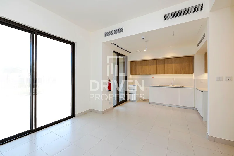 Single Row | Landscaped Garden | Chiller Free63805884601473110