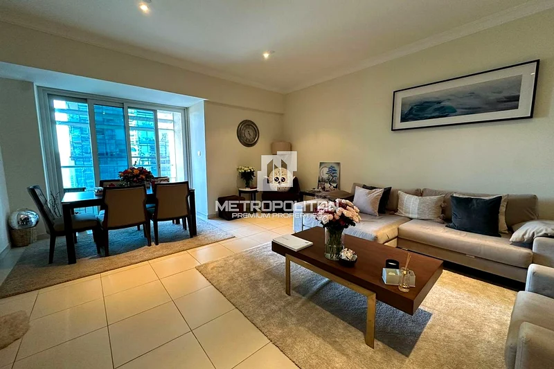 Hight Floor | Partial Sea View | Upgraded Unit64037544706562112