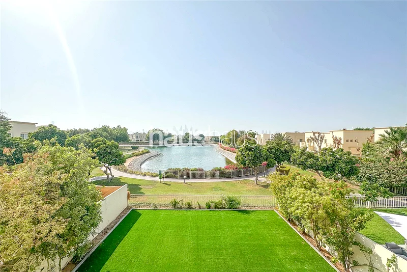 Lake View | Fully Upgraded | Type 3E63728818646403110