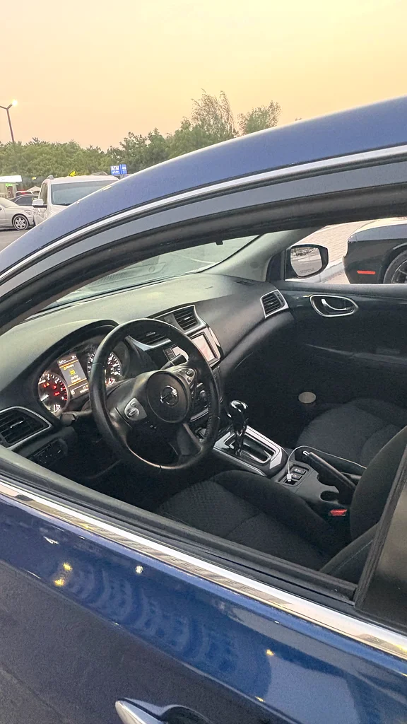Nissan Sentra SR 201963699056488961113