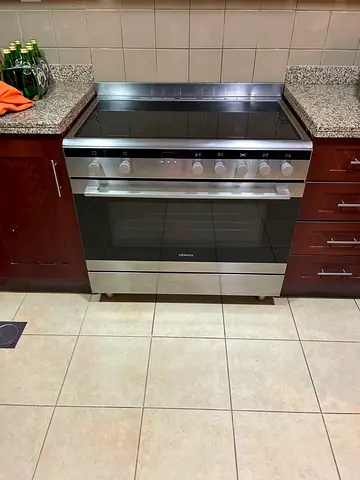 Siemens new model Cooking range 90cm