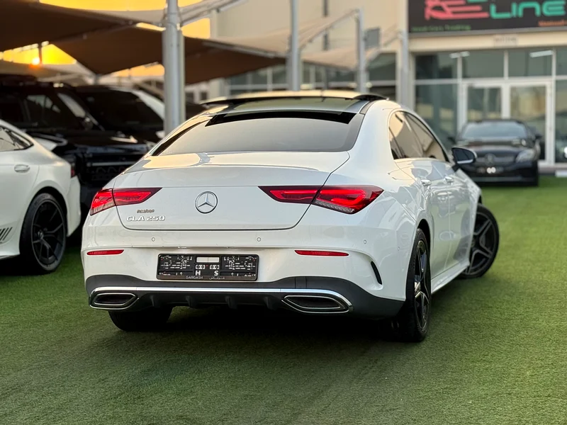 Mercedes CLA 250 AMG Gcc Under Warranty  Service63700563852161114
