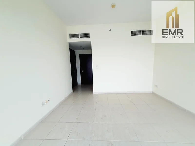 شقة من غرفتي نوم + غرفة خادمة - على القناة - شاغرة63786013309569113