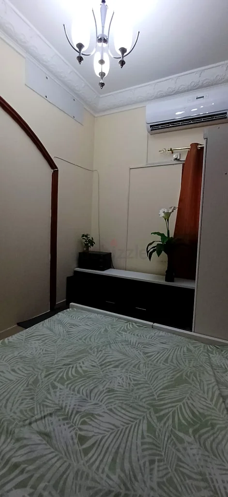 غرفة للسيدة العزباء بسعر 2100 في جارهوود63795843934465110