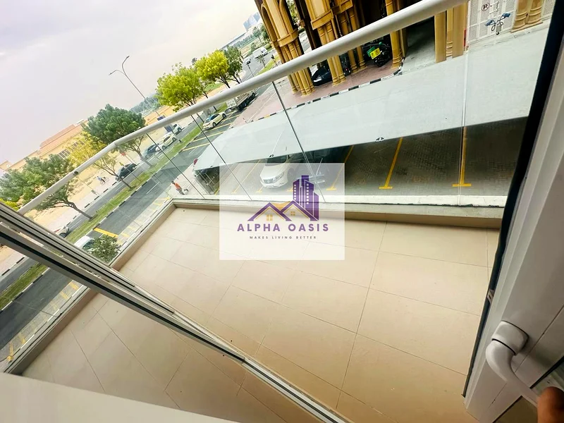 ضوء وسطوع 1 غرفة نوم / مطبخ شبه مغلق / حمامان / موقع متميز /63977888592641114