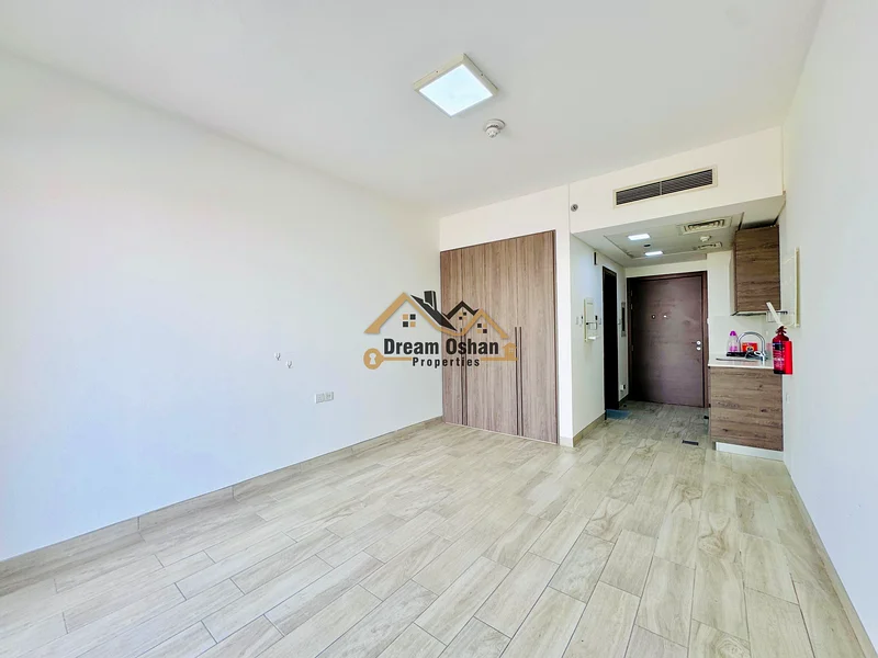 VERY SPACIOUS / READY TO MOVE / CHILLER FREE / BOOK NOW63742282535553113
