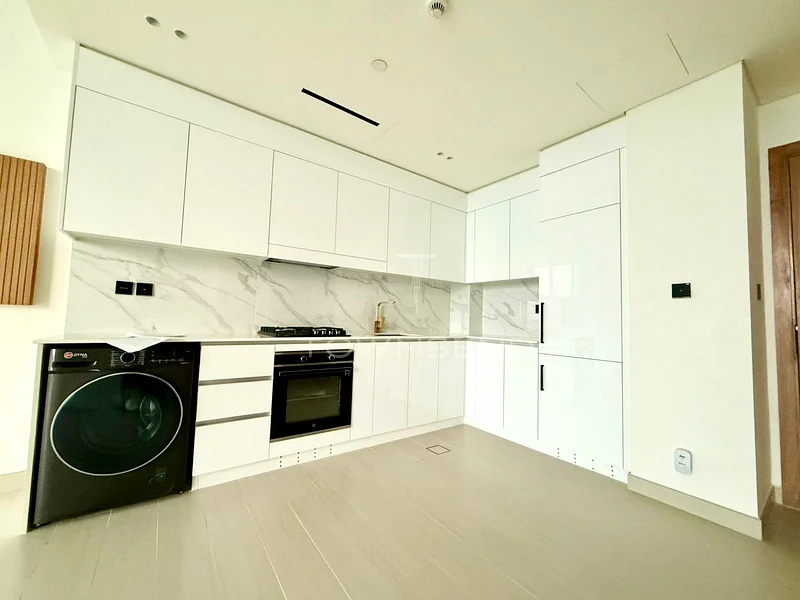 Spacious Layout | Vacant | Unfurnished63785066942467112