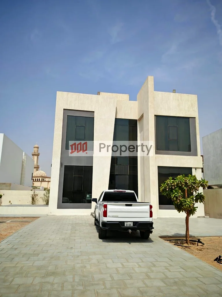MODERN DESIGN | GREAT LOCATION | READY TO MOVE63725079739778110