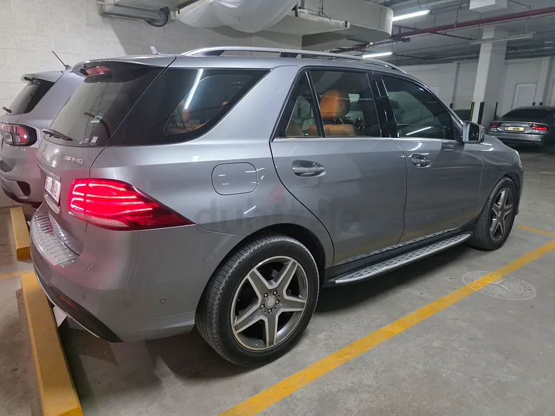 Mercedes-Benz GLE 400 2016 MODEL63699043419393114