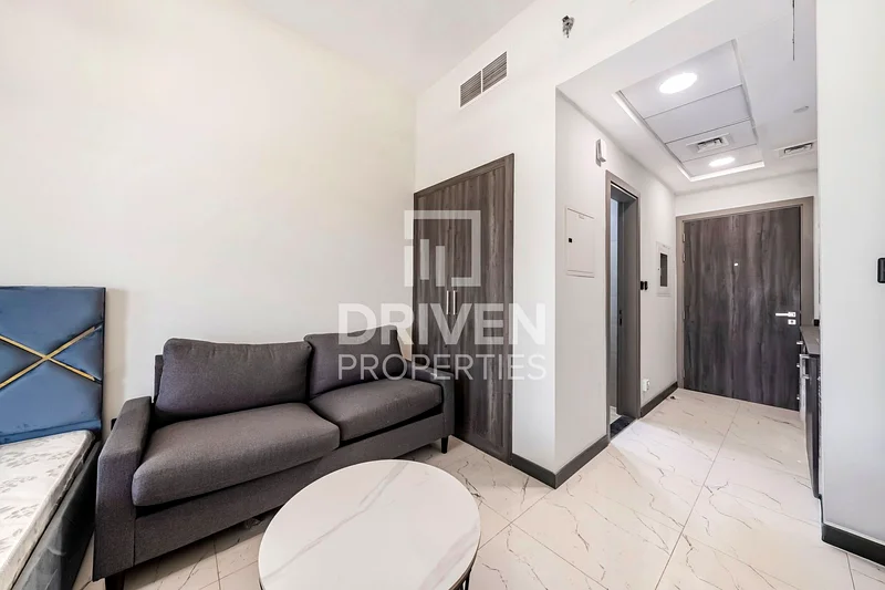 Refined Living | Furnished Apt | Tranquil Location63737448067330114