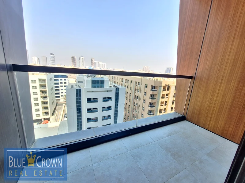 1 BR / WOODEN FLOOR / LUXURY FINISHING63767261130625110