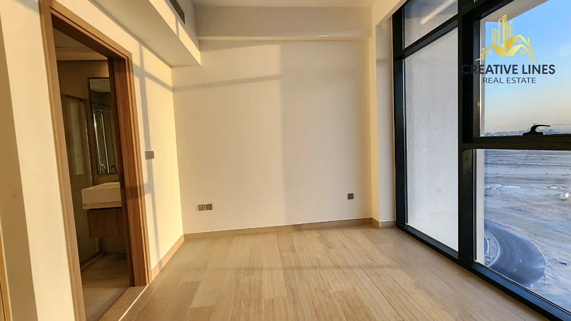 شقة 1 غرفة نوم واسعة جدًا مع مبرد مجاني للإيجار63802547071490112