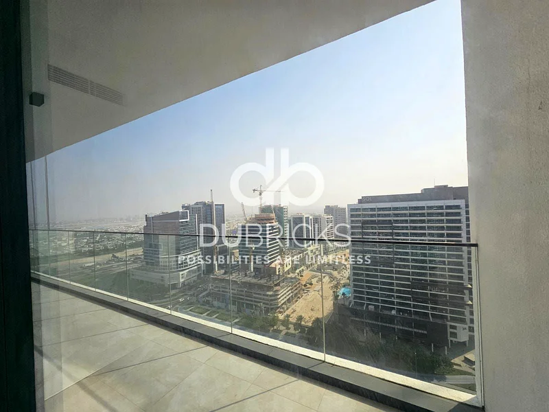 Luxury Living | Brand-New Residence with Smart Layout63793691885187113