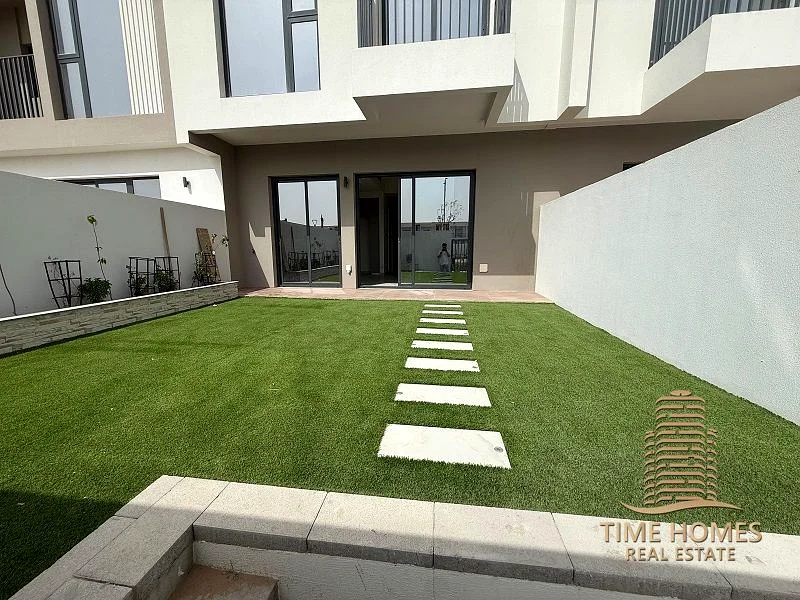 3BR + maid's | Single Row | Brand new63806288005635114