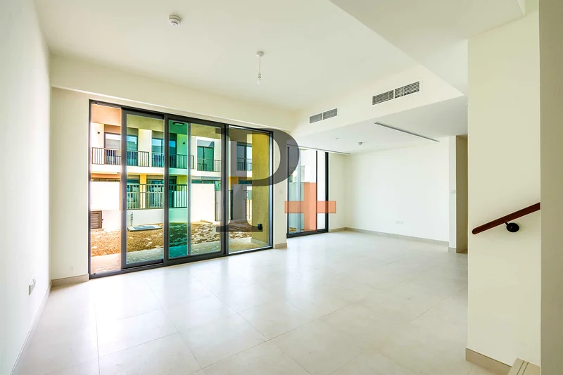 Ready To Move|4 Cheques|Single Row|Type 3AM| Call63737448323073111