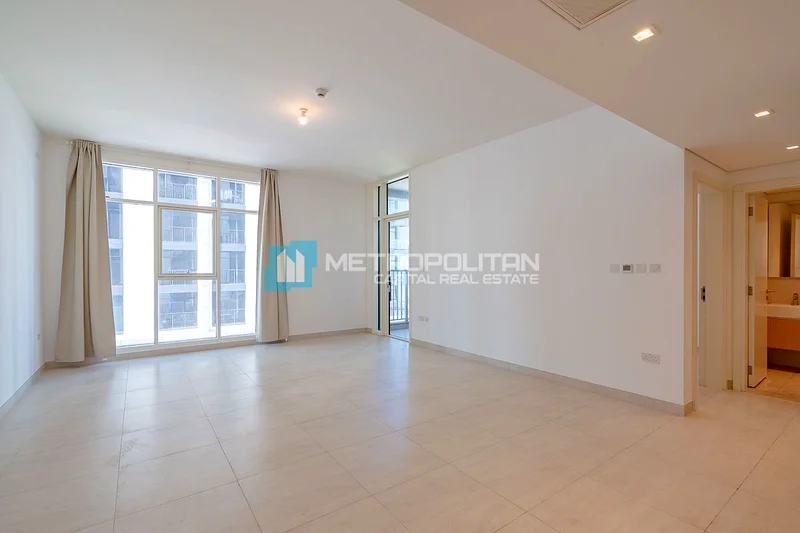 1 Bedroom With Balcony | Pool And Gym | Resale63844678925187111