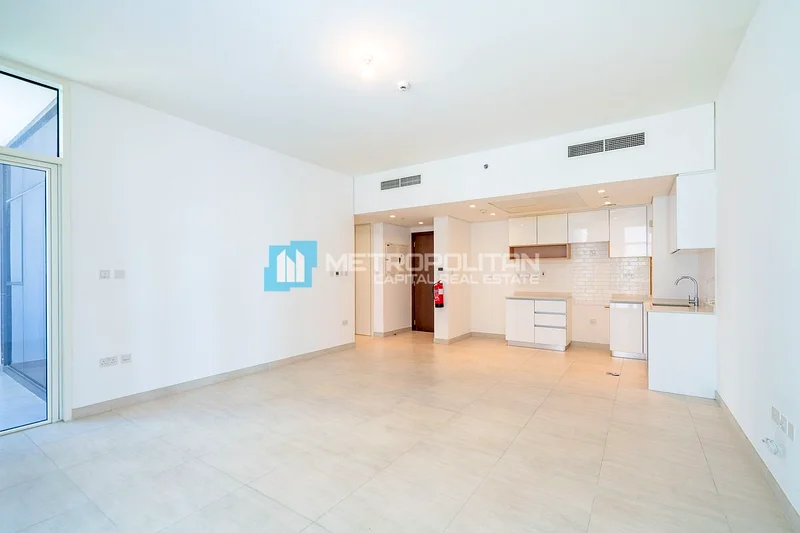 1 Bedroom With Balcony | Pool And Gym | Resale63844678925187112