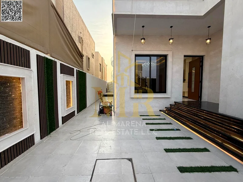A villa with a price inclusive of registration and ownership fees on the main street, ready for occupancy in the most upscale areas of Ajman. Freehold63908369363202113