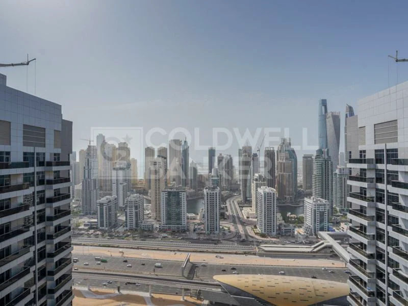 طابق عالي | إطلالة على البحر | جاهز للانتقال63749535751041110