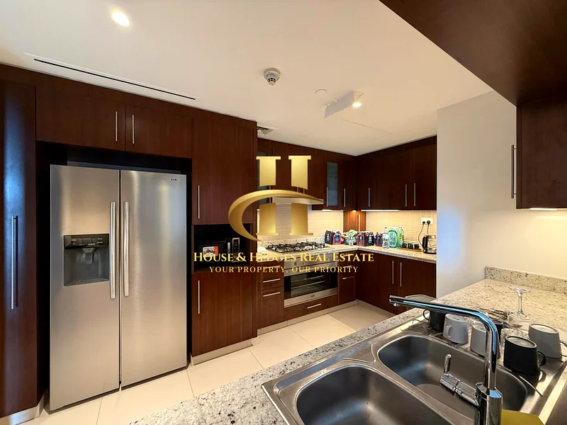 مفروش بالكامل | طابق عالٍ | إطلالة على وسط المدينة63770824848514112