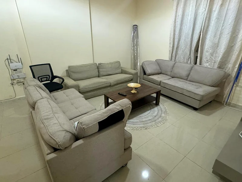 For rent a room and a hall in Sharjah Al Taawun63827763431554113