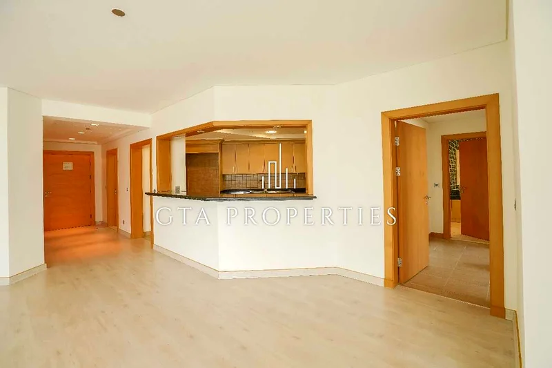Vacant | Unfurnished | Spacious | Sea +Beach Views64009662785411111
