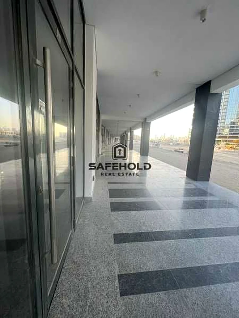 تُستأجر عاجلاً | مساحة تجزئة مميزة | أفضل سعر64065259524865114