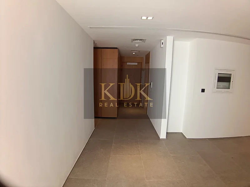 Spacious 1BR Apartment in prime location of JVC63788654063873113