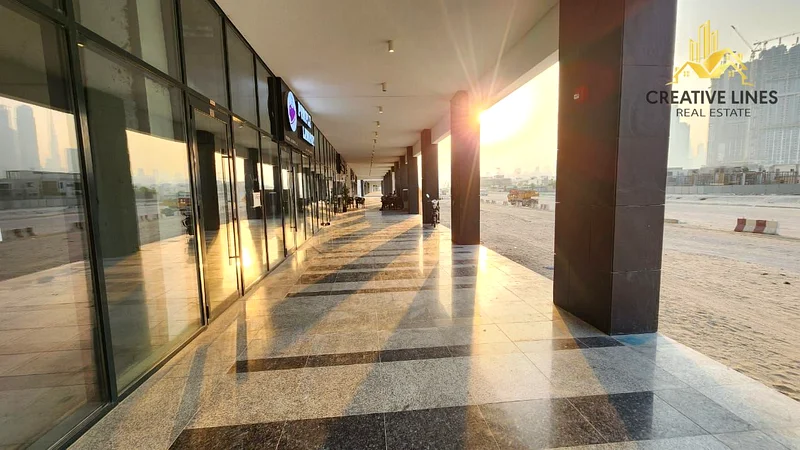 Core and shell prime location Lagoonside Retail available for rent64064810123907114