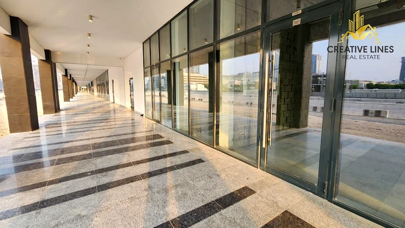 Core and shell prime location Lagoonside Retail available for rent64064810123907110