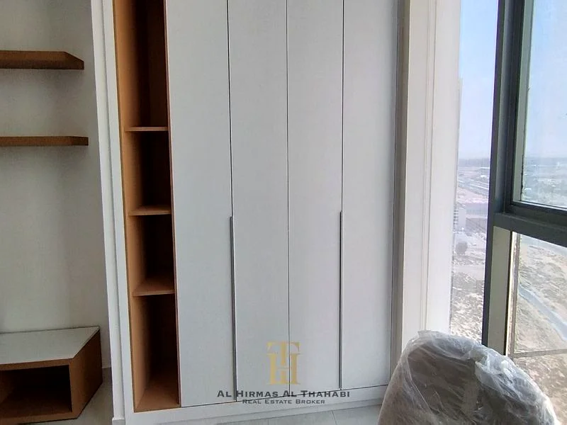 شقة بتصميم شبه مفروش - مريحة - جاهزة للانتقال63731923279746113
