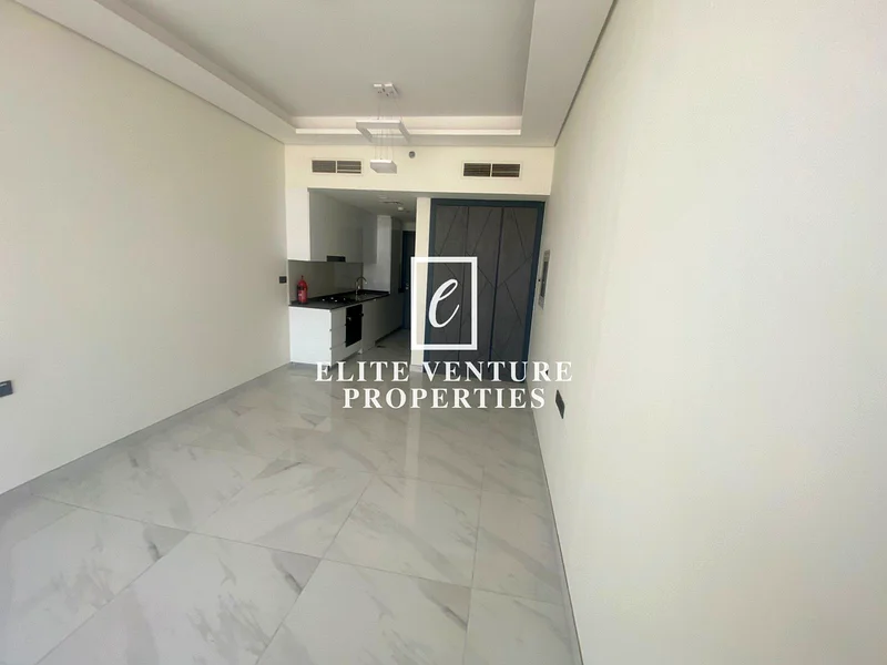 STUDIO | VACANT | PRIME LOCATION63725560276355110