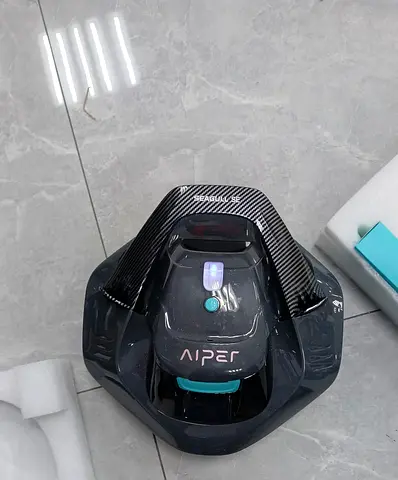 Aiper Seagull Se Cordless Robotic Pool Cleaner Black
