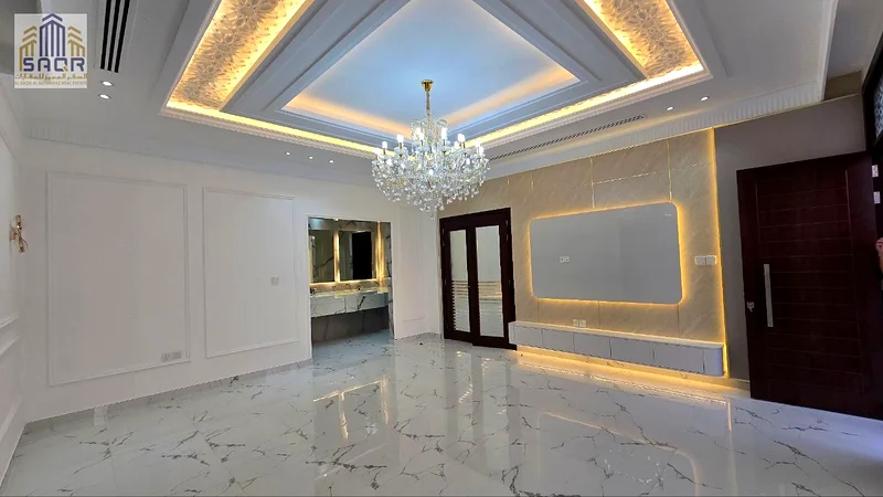 Miniature palace for sale on the corner of two streets / freehold without fees / including fees / 5 rooms63913781972611114