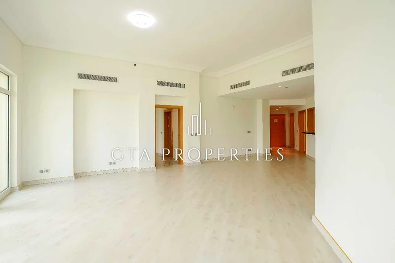 Vacant | Unfurnished | Spacious | Sea +Beach Views64009662785411114