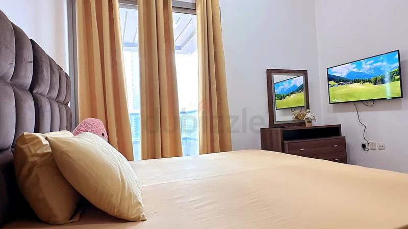 Ready To Move | Huge Room | Near Metro | Marina63795946752258111